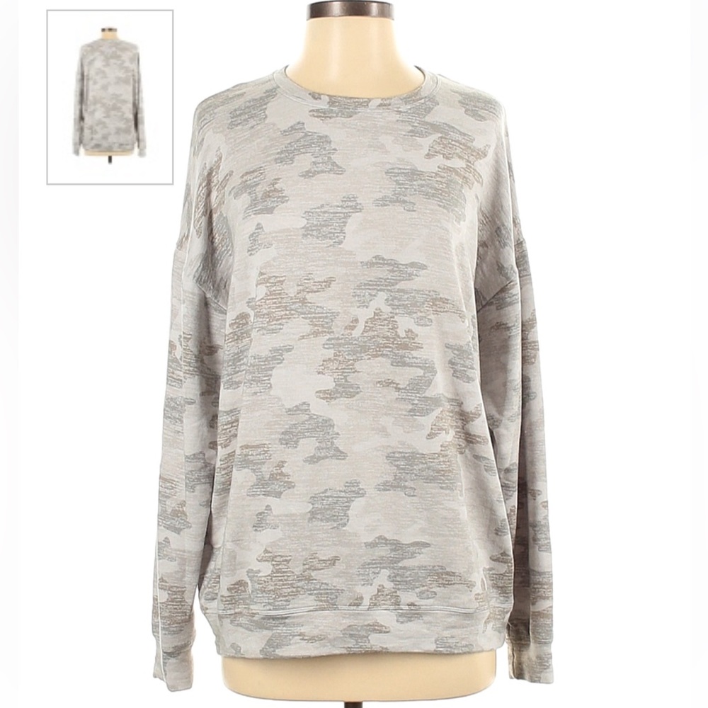 Athleta camo crew neck sweatshirt, never worn